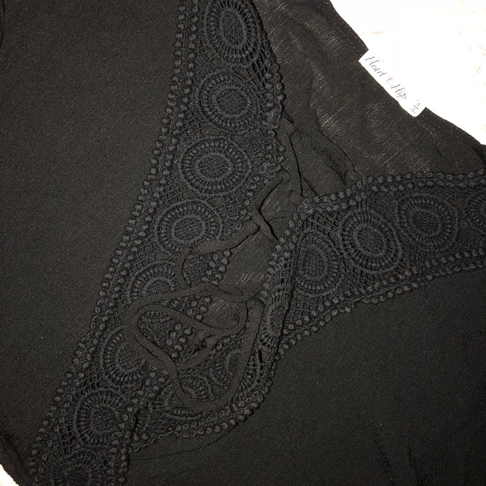 Crop Top - Picture 2 of 3